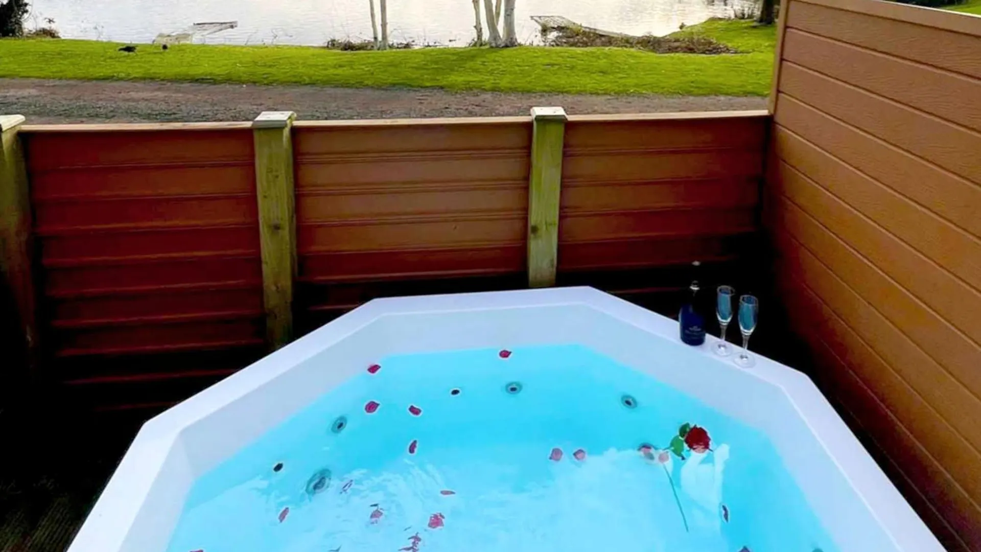 Oak Lodge 7 Hot Tub Γιορκ